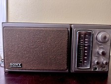 Vintage Sony ICF9580w Bass Reflex AM / FM Radio Working with Great Sound