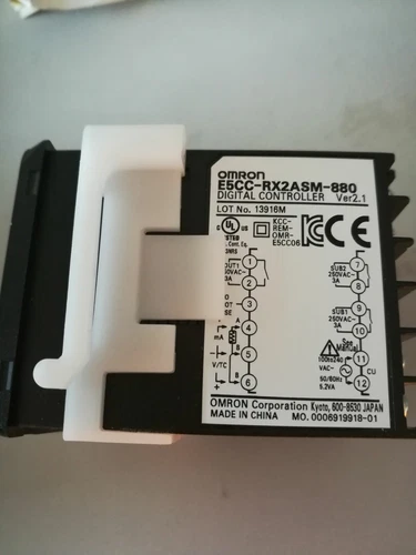 1pc OMRON E5CC-RX2ASM-880 Temperature Controller 50/60Hz E5CCRX2ASM880 In Box#