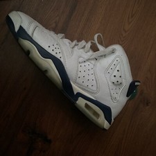 Size 5.5 - Jordan 6 Retro Midnight Navy