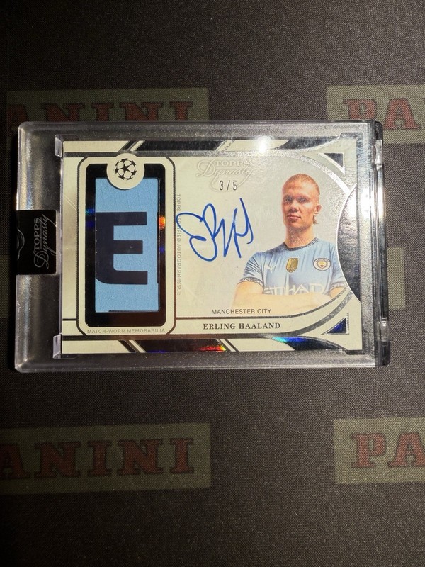 2024-25 Topps Dynasty Manchester City Erling Haaland Patch Auto /5 Patch E