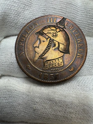 NAPOLEON III 10 centimes 1857 satirique CASQUE A POINTE - Photo 1/2