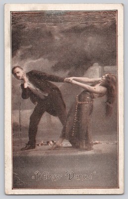 Vampyr Dance Man Tries To Escape Woman Vampire Blank Back Card B1-92
