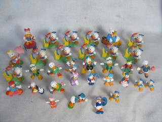 33 Vtg Disney Ducks Bully Bullyland PVC Figures Gyro Gearloose Gladstone Gander