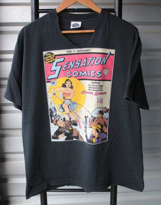 Vintage 90s Sensation Comics ''Wonder-Woman'' Mens Comic Book BLK T-Shirt XL