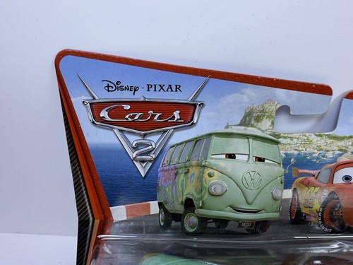 Disney Cars 2 Race Team Fillmore & Lightening McQueen nuovo con scatola con ruote da viaggio - Foto 5 di 8