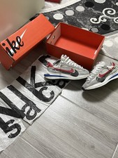 Nike Vaporwaffle Sacai Fuchsia Royal BlueGr. 43