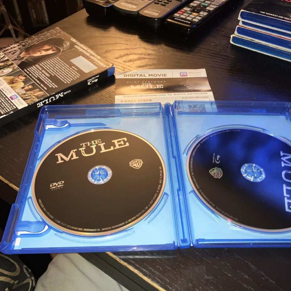 The Mule (Blu-ray, 2019, 2-Disc Set)w Slipcover Foto 3 de 3