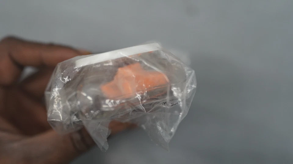 VINTAGE NICKELODEON GAK SPLAT ORANGE 90'S DRIED ORIGINAL PACKAGE RIPPED PLASTIC - Image 4 of 4