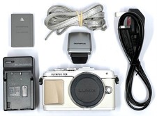 Olympus PEN E-PL7 Micro 4/3 Camera - White (Body Only) **3064 shots** VGC #1367