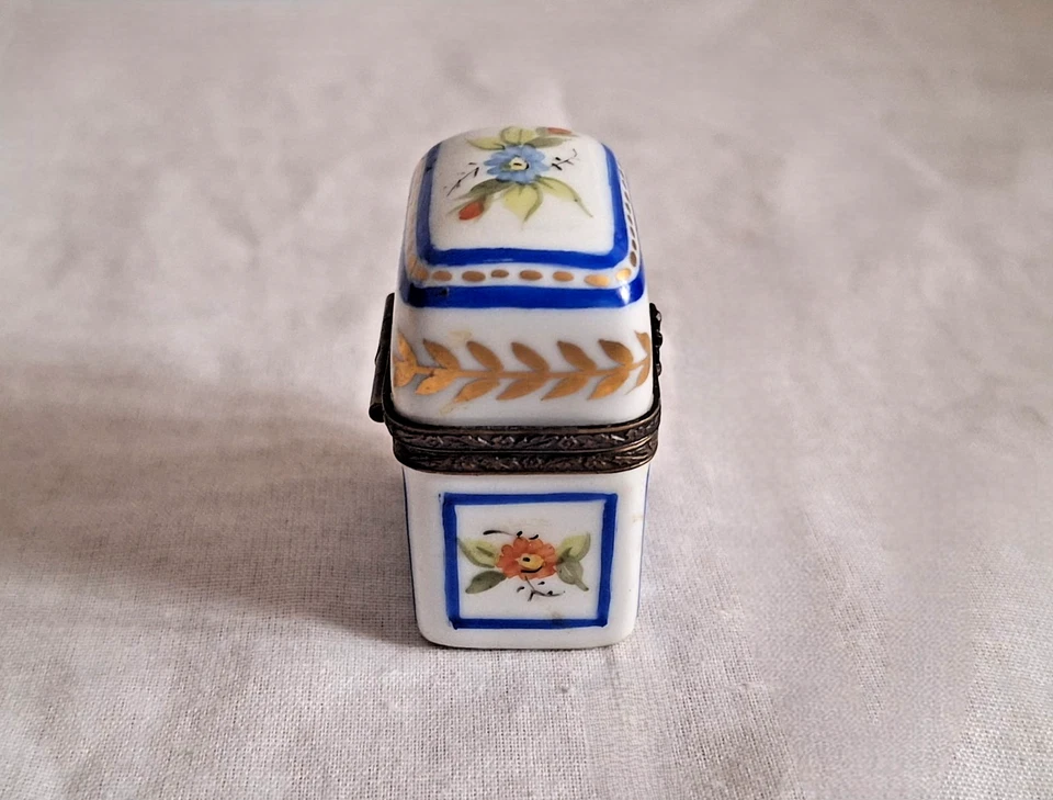 primi '900 -  Scatola Portapillole Porcellana Limoges France Dipinta a Mano - Imagen 4 de 4