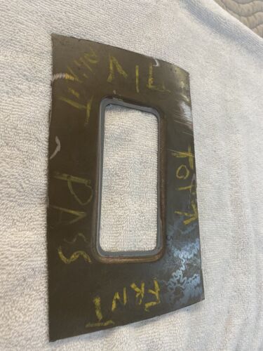 MOPAR 1971 A-Body PlymouthValiant pas REAR SIDE MARKER LIGHt PANEL ships FREE - Picture 3 of 7