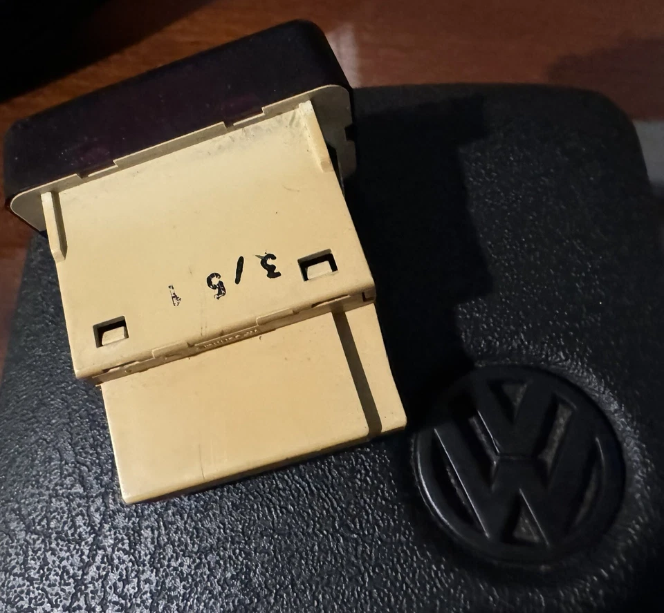 Luz/lámpara de advertencia de freno NO ABS, OE VW Volkswagen Corrado G60 89-92 535919235 Foto 3 de 4