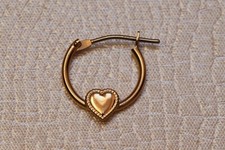 Einzelne Herz Creole - 13 mm - in 14. Kt. Gold - 585 - Kinder - Ohrring - rechts