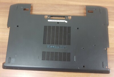 Bottom Case Gehäuse Boden Door Cover 0V45CW aus Notebook Dell Latitude E6520