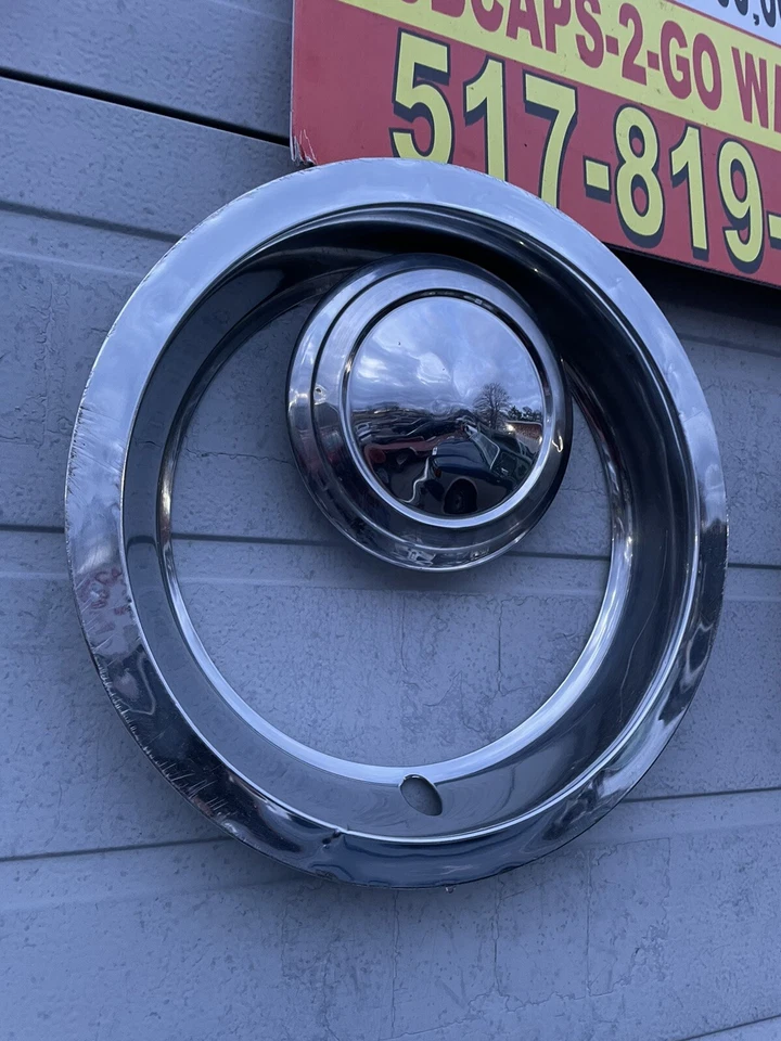 "Chevrolet Vega Monza Rally 1971-77 tapas centrales de rueda y anillo de ajuste 13"" 4 usado" Foto 2 de 4