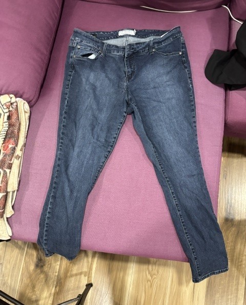 Torrid Dark Wash Skinny Jeans - 18