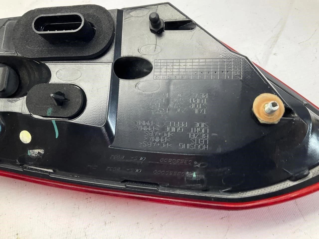 14-20 Maserati Ghibli Right Passenger Tail Light LED Quarter Panel Mounted Q