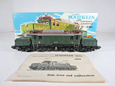 Marklin 3022 German Federal Railways E 94 Electric Locomotive E94 276
