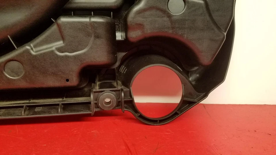 Suzuki Vitara 2016 caja de aire gasolina 1,6 L Foto 2 de 4