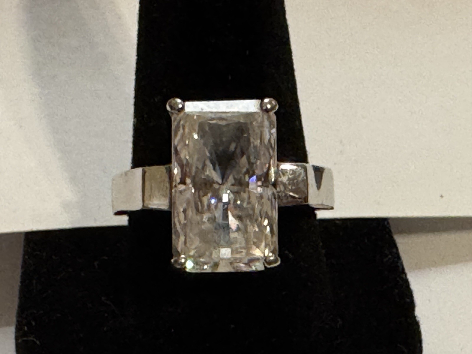 Ring - large rectangle clear faceted stone - ster… - image 5