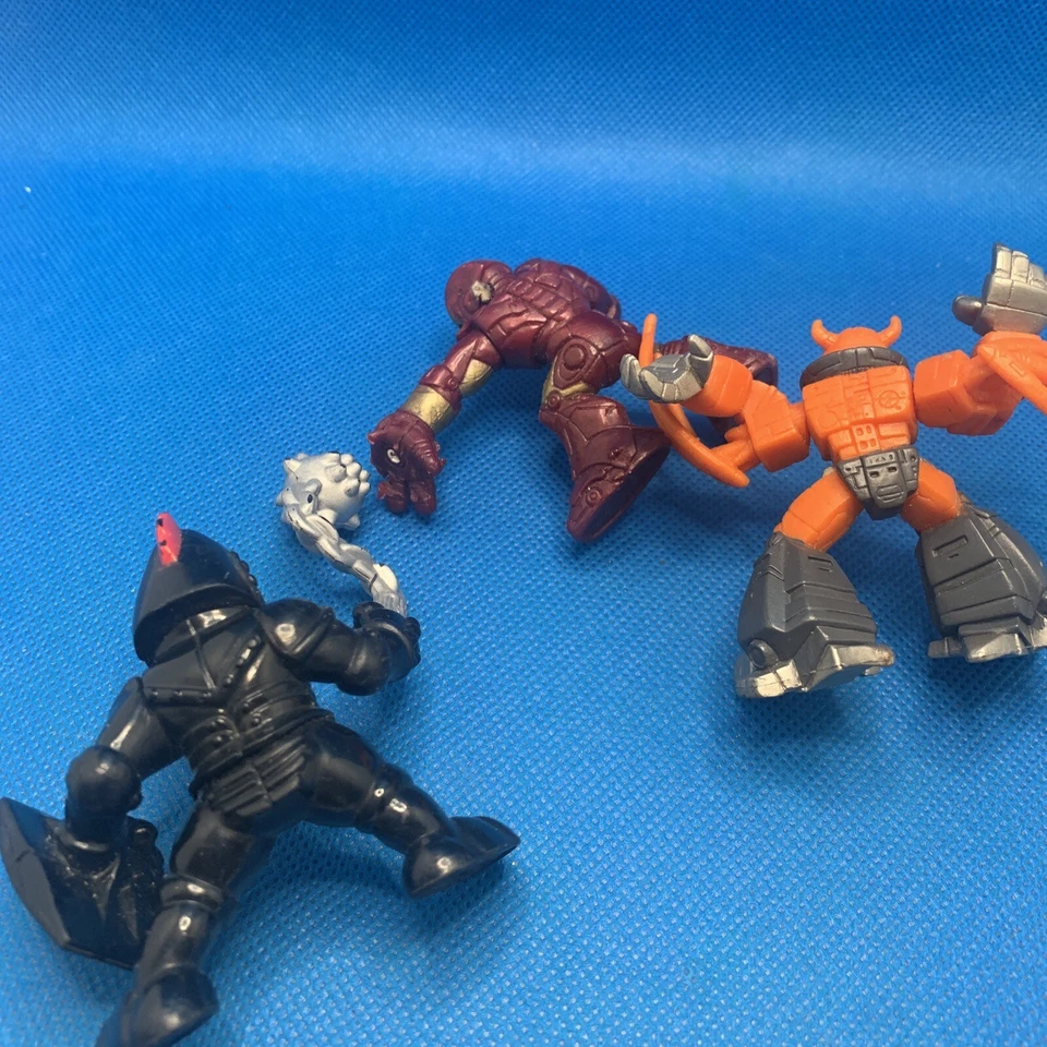 Lote de 3 figuras de héroe Fisher Price. Robot Transformers Knight Iron Man  Foto 4 de 4