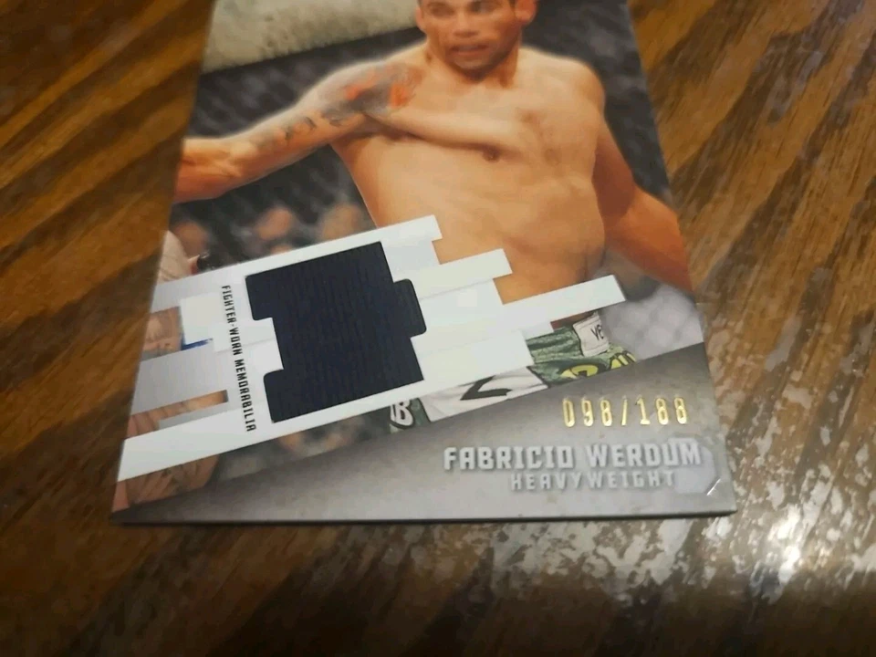 2015 Topps UFC Knockout Relic Insert Card #098/188 Fabricio Werdum #KR-FW - Image 3 of 4