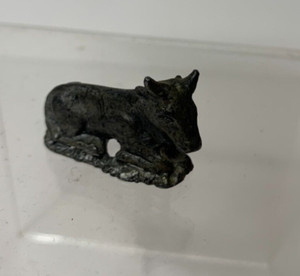 COW HEIFER Pewter FARM ANIMAL Figurine Miniature 1" Mini Figure Vintage