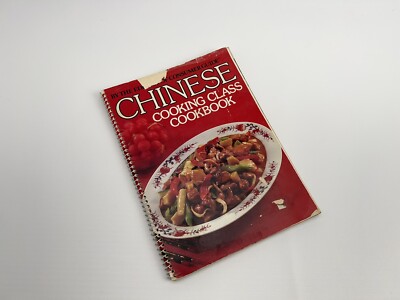 Chinese Cooking Class Cookbook by Editors of Consumer Guide PB Illustrated 1981