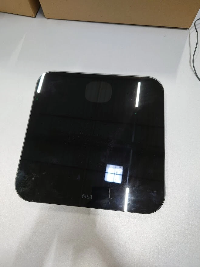 Fitbit Aria Air Smart Waage - Gebraucht, Original Kiste, keine Batterie - Bild 3 von 4