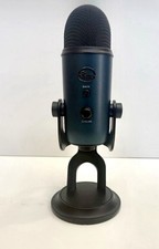 Blue Yeti Professional Multi-Pattern USB Condenser Microphone - Blackout