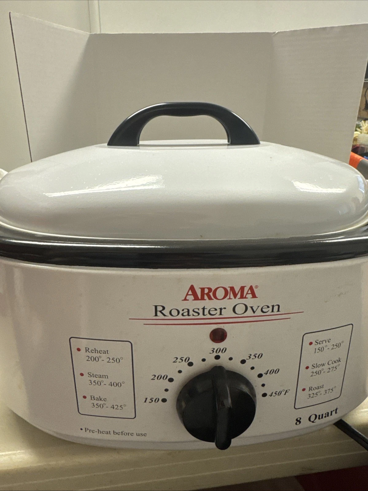vintage Aroma ART-808 8qt. Roaster Oven with High Dome Lid white m6