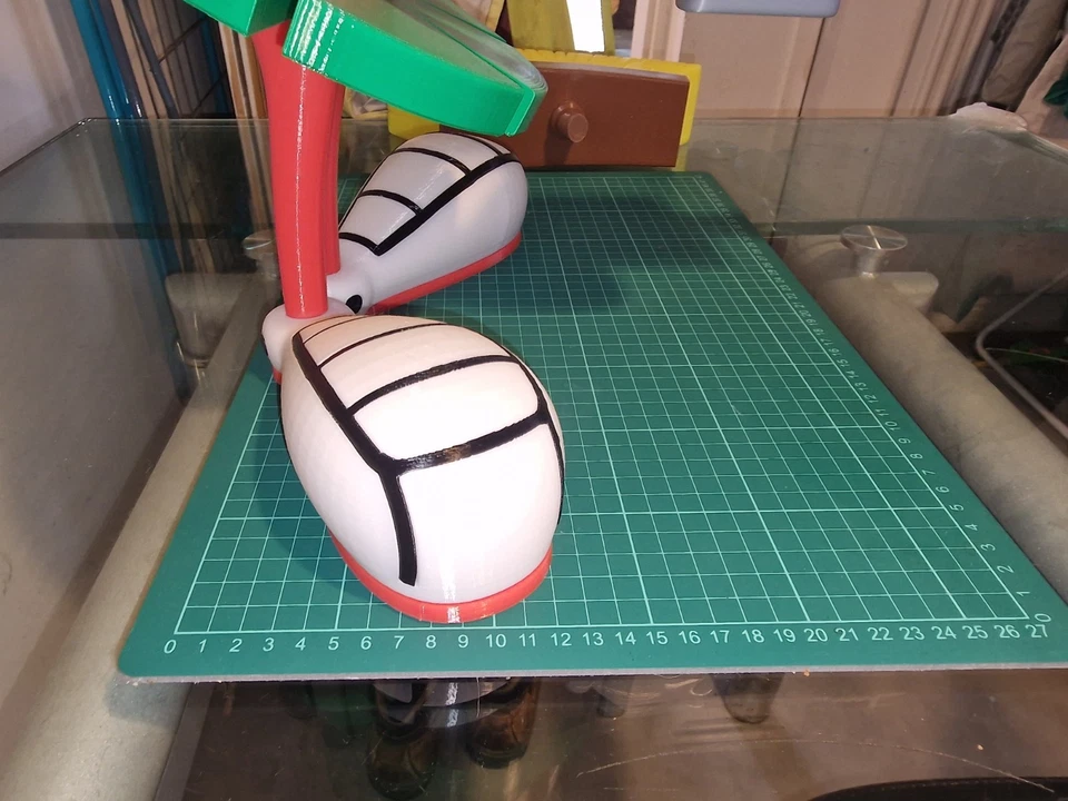 Marvin the Martian Large Collectible Toy Figure Statue Looney Toons Space Jam - Image 4 of 4