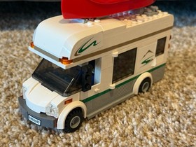 LEGO CITY: Camper Van (60057) W/Instructions