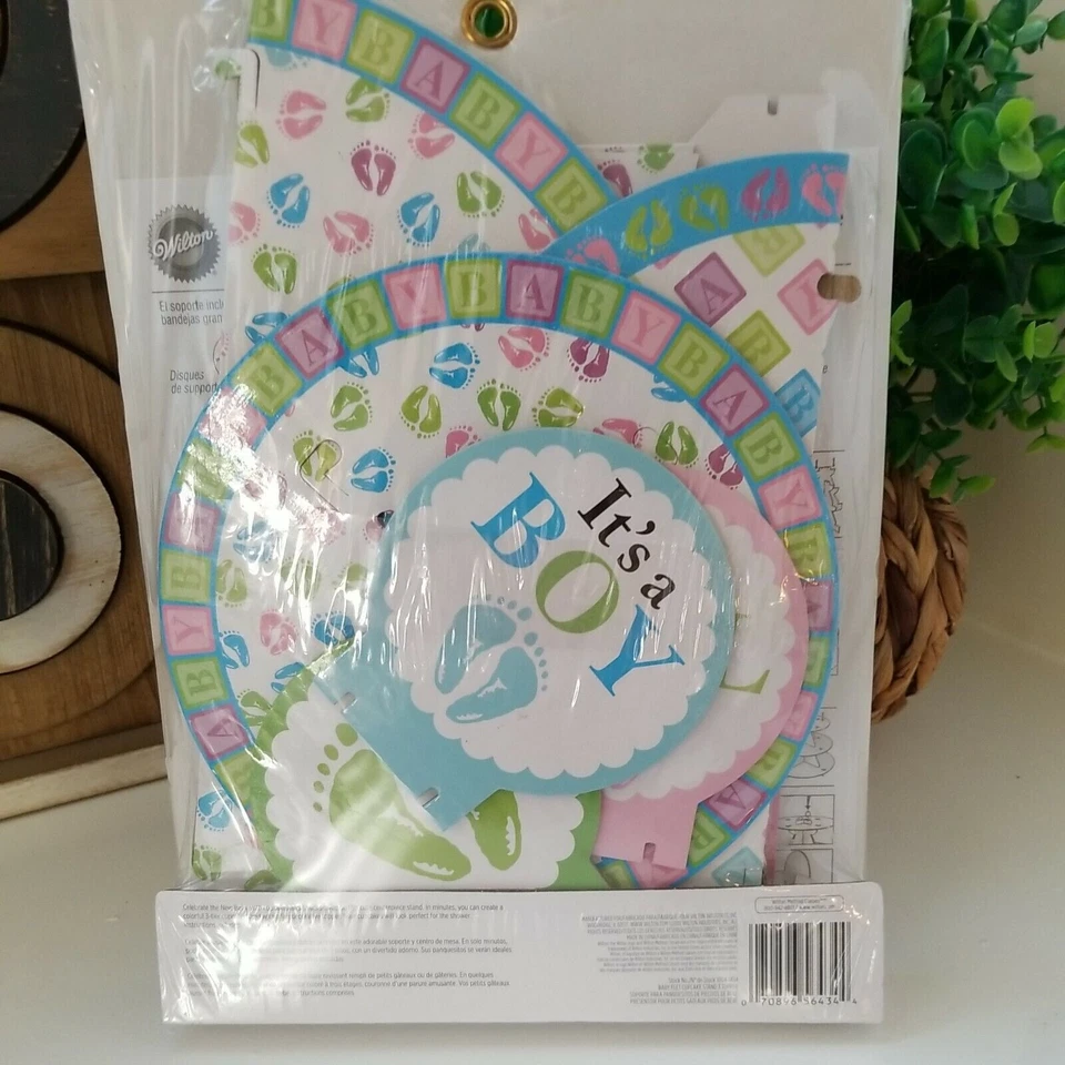 Soporte para cupcakes Wilton Baby Shower para niño o niña nuevo. Foto 4 de 4