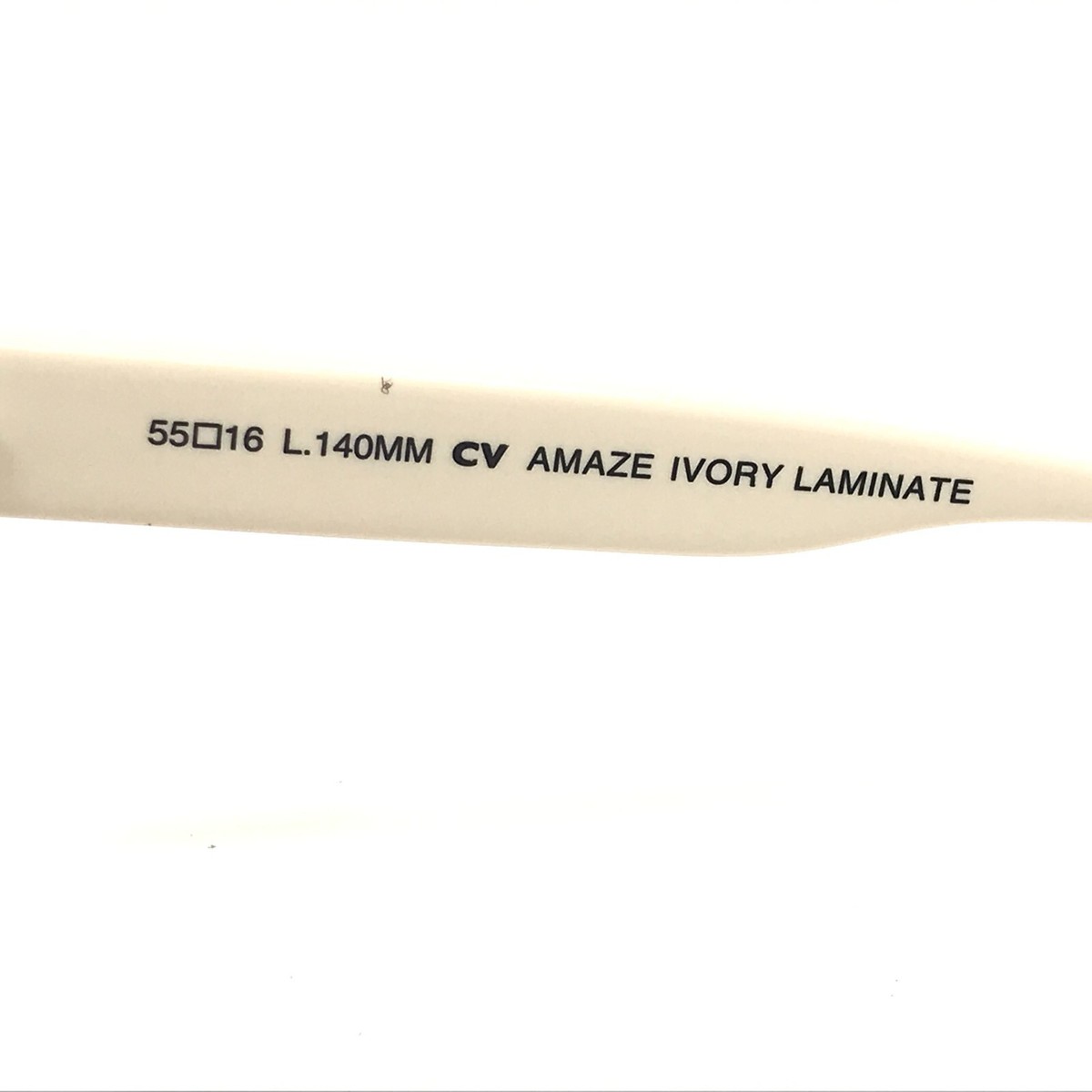 BCBGMAXAZRIA Sunglasses AMAZE IVORY LAMINATE Shiny Square 