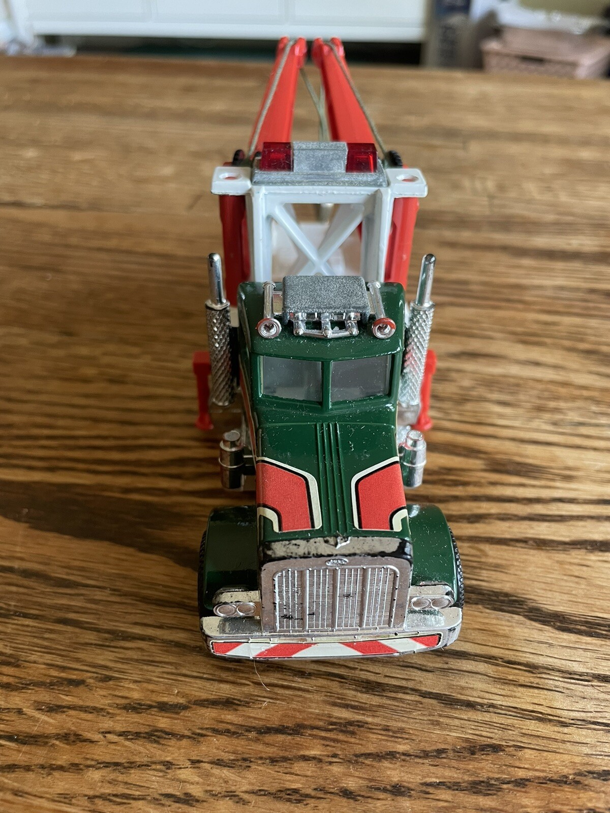 Picture 2 of 5