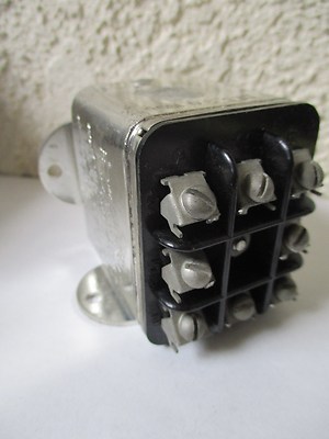 U.S. Relay Co. AN3311-1 Electromagnetic Relay 28 VDC 2 PDT Hermetically Sealed