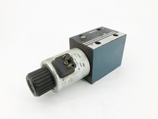 Bosch 0810001825 Hydraulic Valve 315bar 24V 1.74A 081WV10P1M1068WS024/00D0