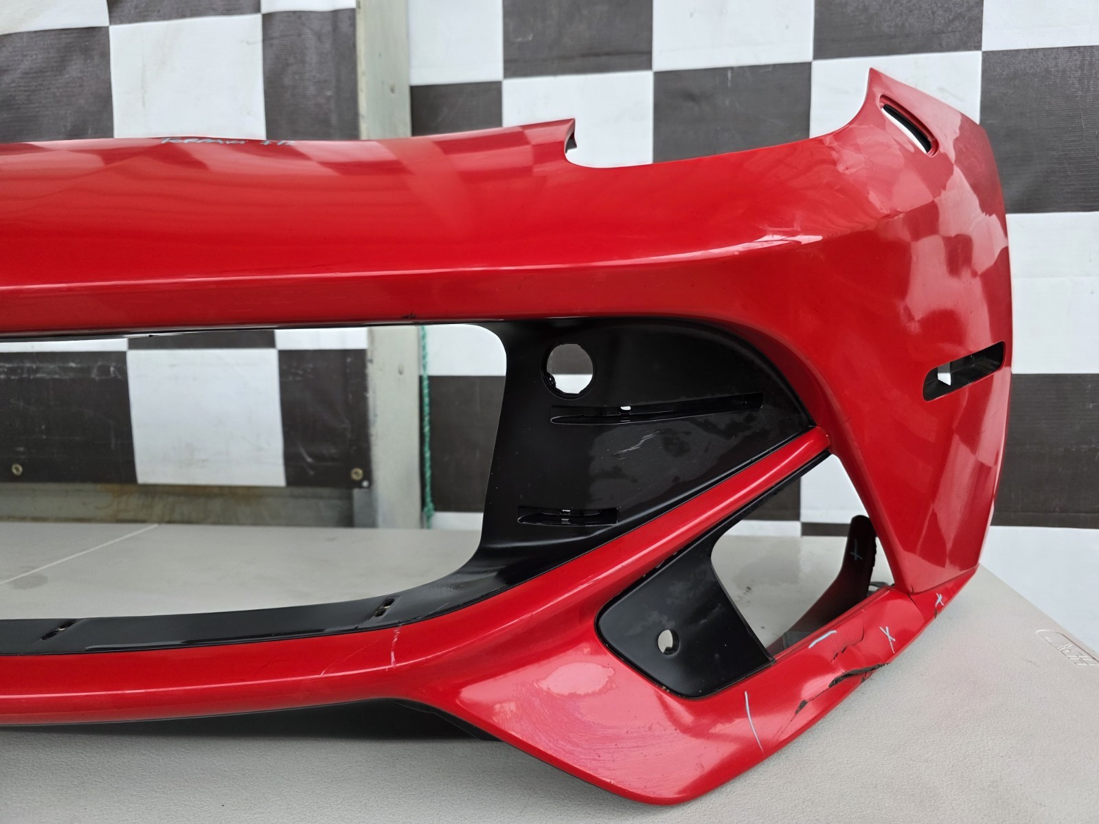 2012 2013 14 15 2016 2017 Ferrari F12 Berlinetta Front Bumper Used Oem 084361500