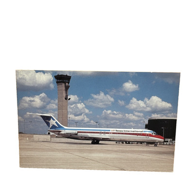 Postkarte Ansichtskarte AK Flugzeug Luftfahrt Texas International DC-9-31 USA