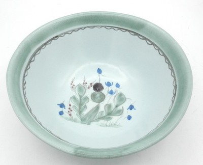 Thistleware by Buchan 9 In. Round Large Fruit Serving Bowl Pattern BUCTHI No 146