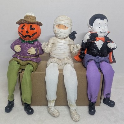 VTG. Lot Y2K Whimsical Halloween Shelf Sitters Dangle Legs Figures Vampire Mummy
