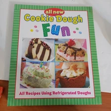 Cookie Dough Concealed Spiral by Publications International Ltd. Staff (2008, S…