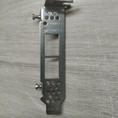 10x half height (low profile) + 9x full height brackets for T520-CR