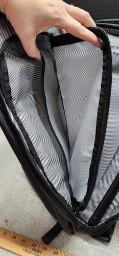 Swiss Gear Black Backpack Tablet Safe SA2913 NWT. Box 18 - Picture 13 of 22