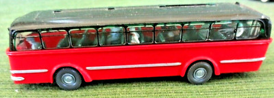 VTG. WIKING #72 BUS WITH SEATS, DRIVER AND SIX PASSENGERS