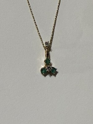 14 K massiver gelber Smaragde und Diamanten Anhänger