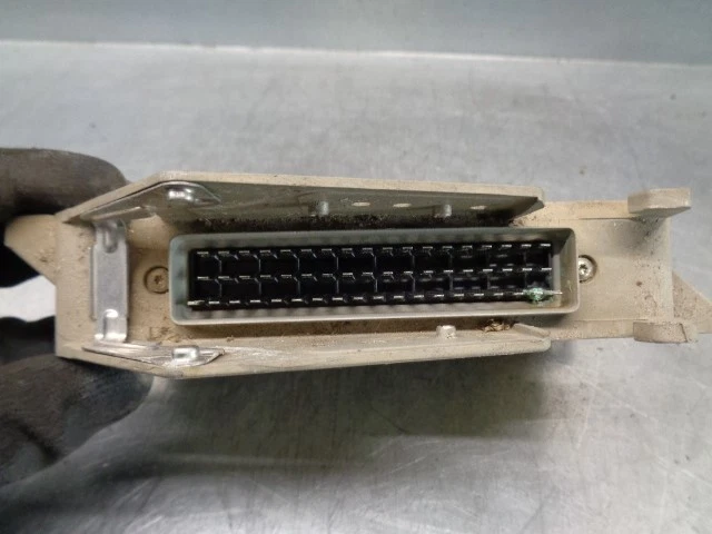 4198602 CENTRALINA ABS / ATE / 10094106034 / 3909636 PER SAAB 9000 CD 2.3 CD TUR - Immagine 3 di 4