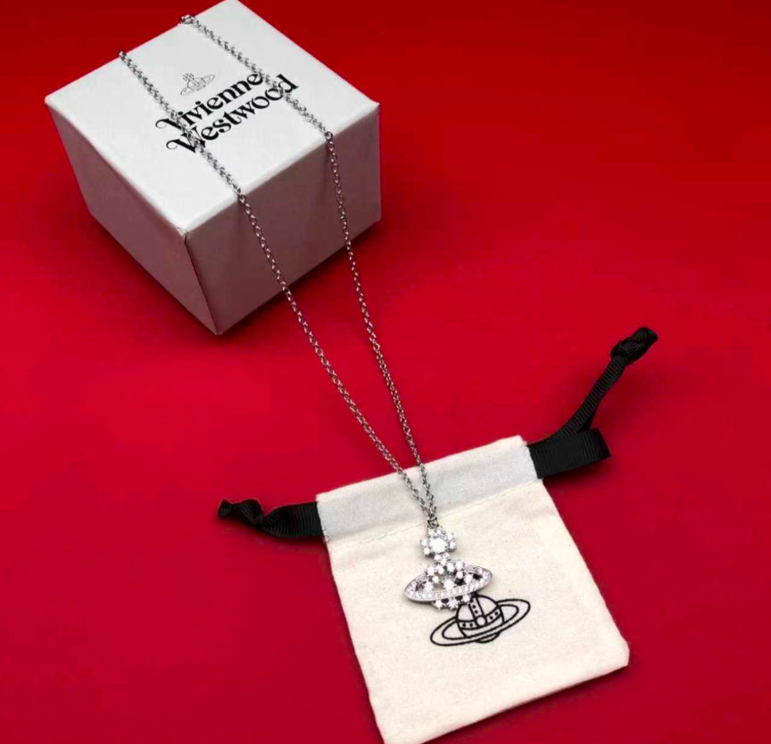 Vivienne Westwood Narcissa Silver Platinum Plated Chain Necklace