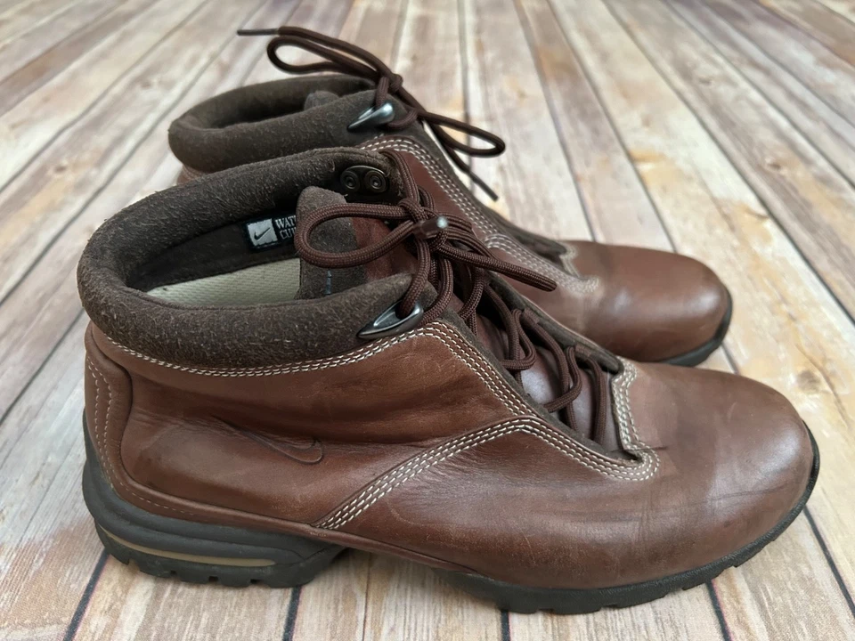 Nike Botas de Colección Impermeables de Cuero para Senderismo al Aire Libre para Mujer Talla 8.5 Foto 2 de 4